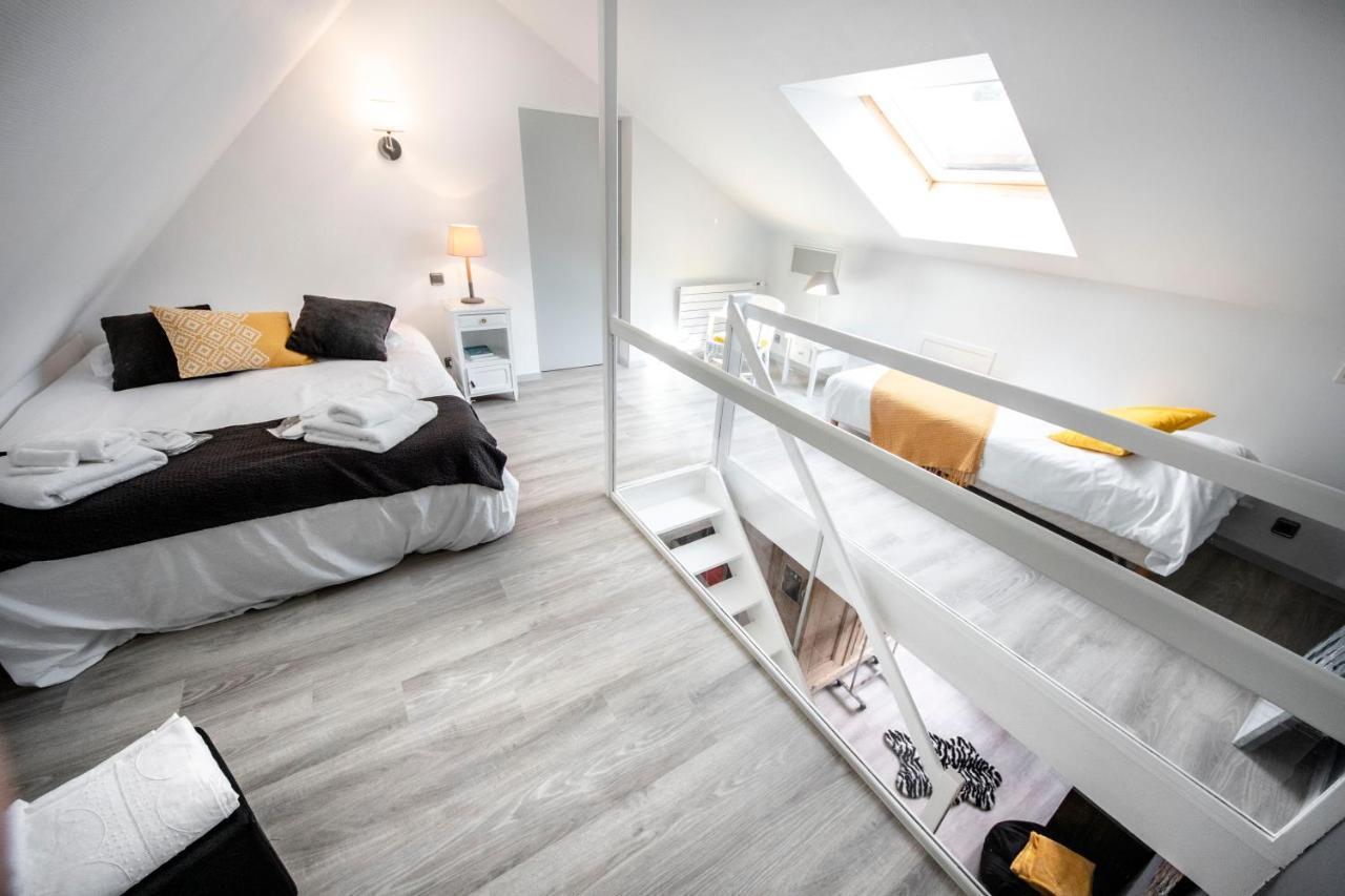 ルマン Le Champ Du Renne Bed & Breakfast エクステリア 写真