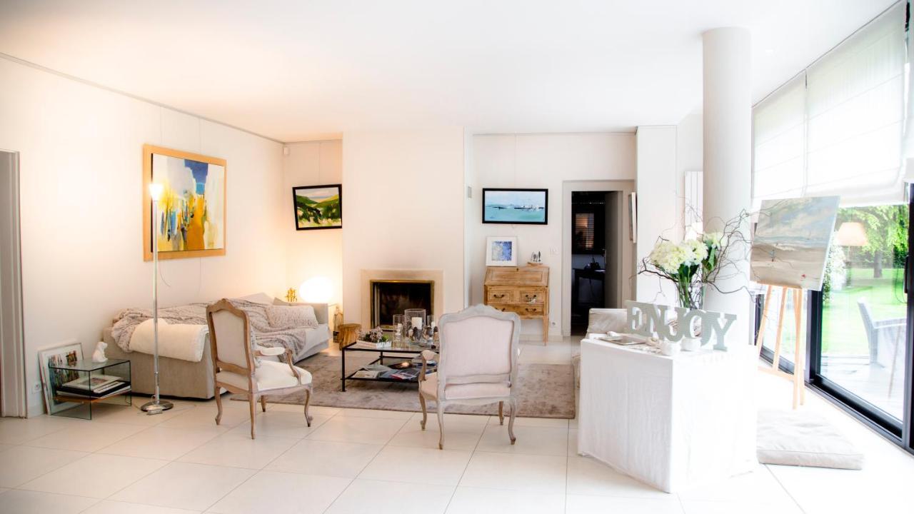 ルマン Le Champ Du Renne Bed & Breakfast エクステリア 写真