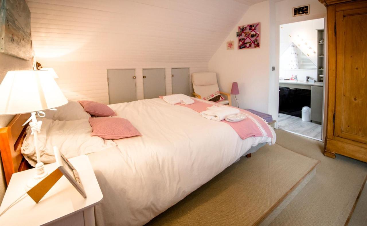 ルマン Le Champ Du Renne Bed & Breakfast エクステリア 写真
